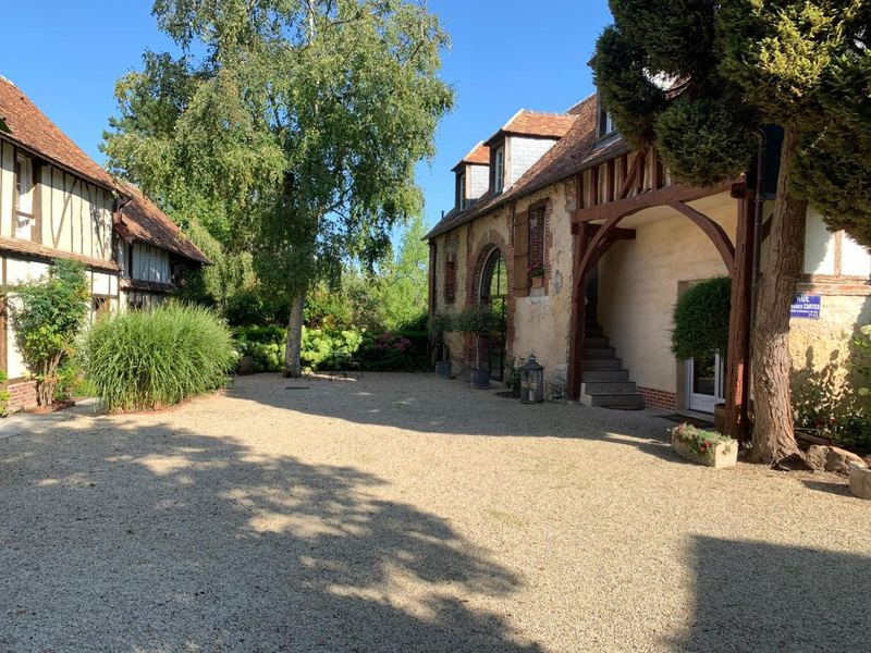 L'entrée de la propriété